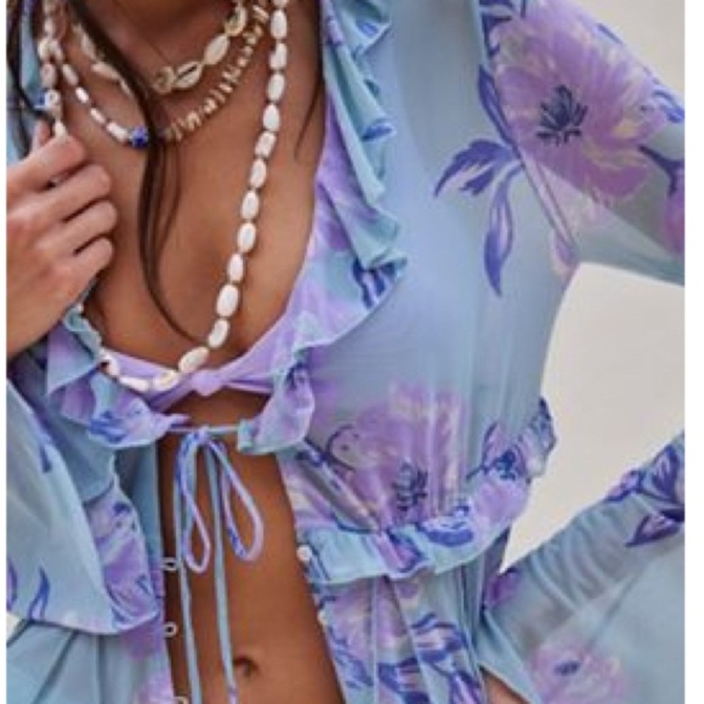 Floral Ruffle Tie-Front Top